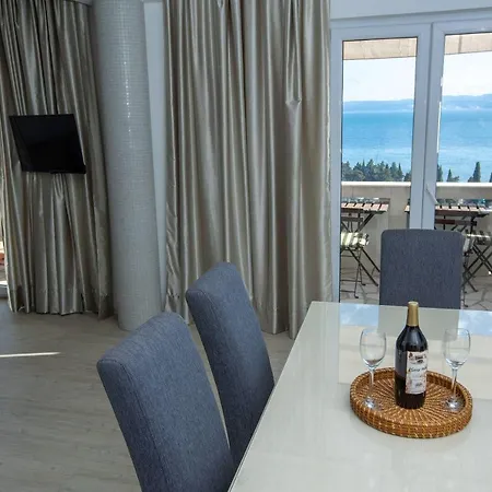 Apartments Mosor Omiš Kültér fotó