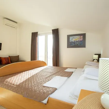 Apartments Mosor Omiš Kültér fotó
